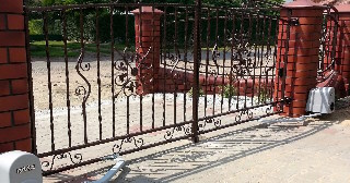 Купить дистанционные ворота Великие Луки, цена от 4107 руб.