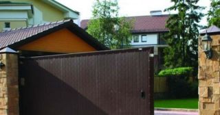 Купить откатные ворота раздвижные Великие Луки, цена от 2807 руб.